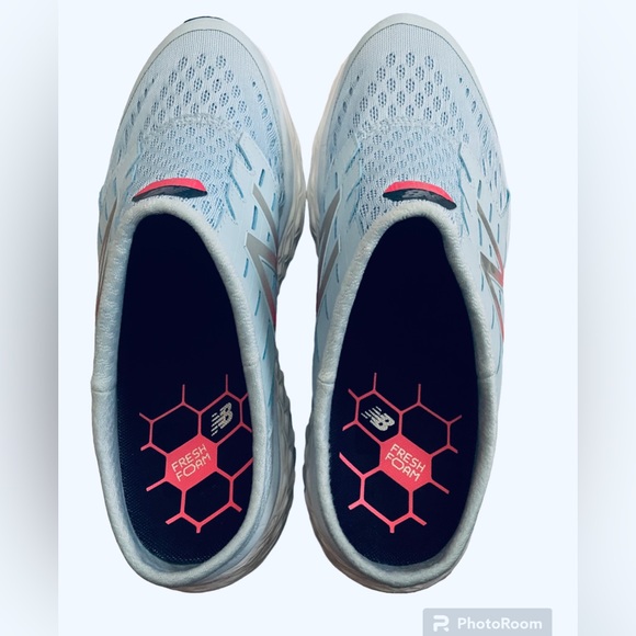 New Balance Shoes - NEW BALANCE 900v1 Slip On Shoes